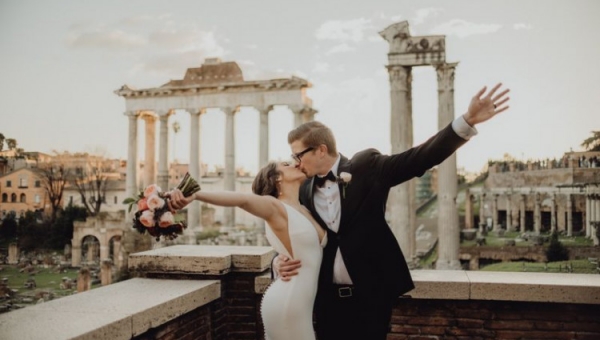 Италија за свадба во Рим на паровите ќе им плаќа 2.000 евра